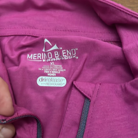 Track jacket - Picture 2 of 2